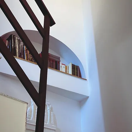 Apartamento Maison Frida • *